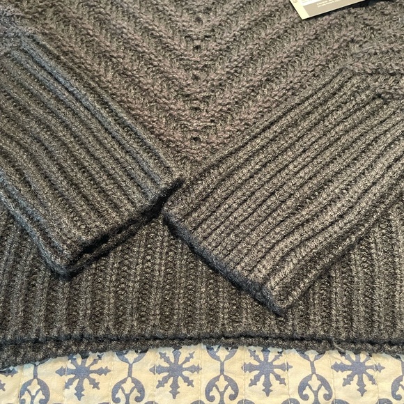 NWT black turtle neck sweater - Picture 3 of 6